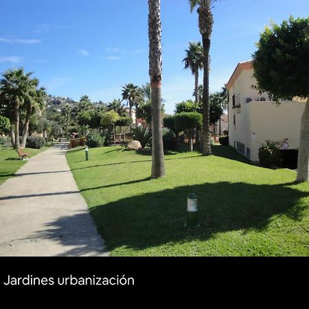 Estupendo Apartamento Urbanizacion Jardines De Zahara. サアラ・デ・ロス・アトゥネス エクステリア 写真